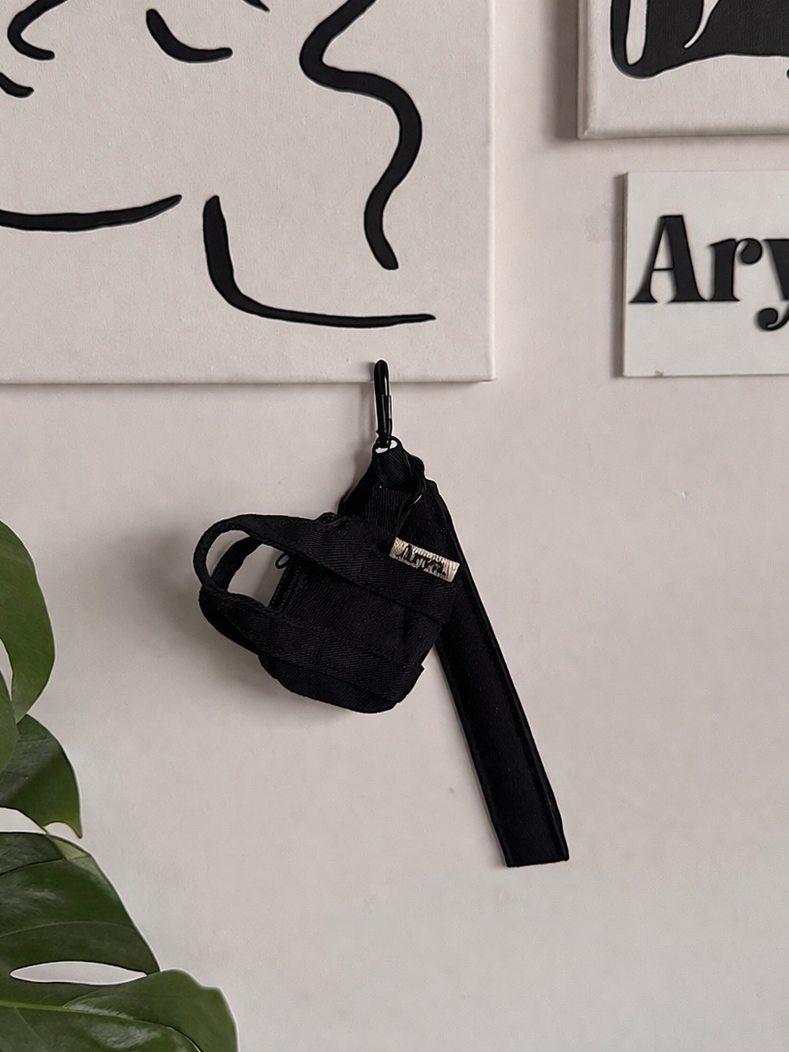 Arya charm