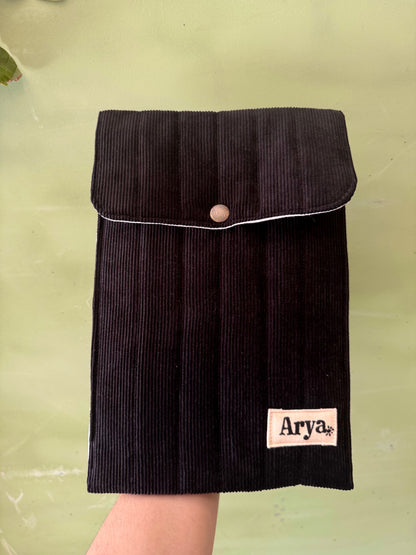 Arya Pocket