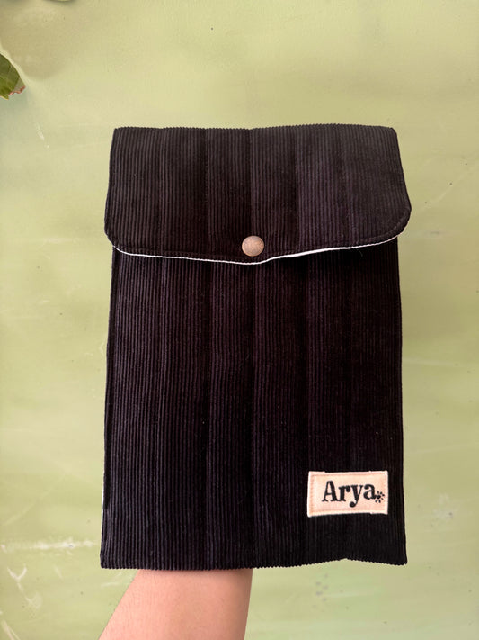 Arya Pocket
