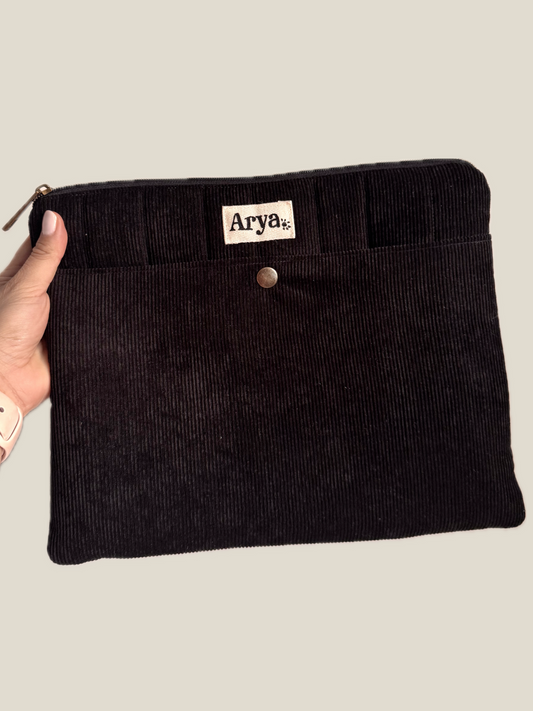 Arya Carry