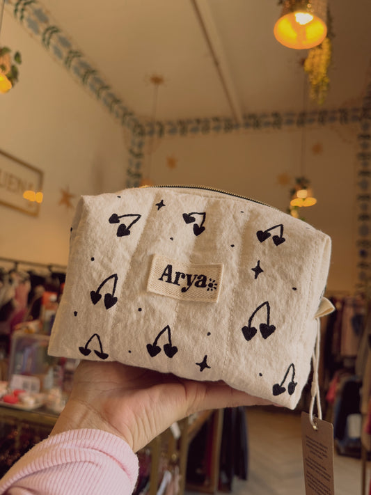 Pouch bag